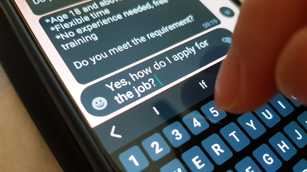 “spray-and-pray”-job-applications-could-make-it-harder-for-you-to-spot-a-scam
